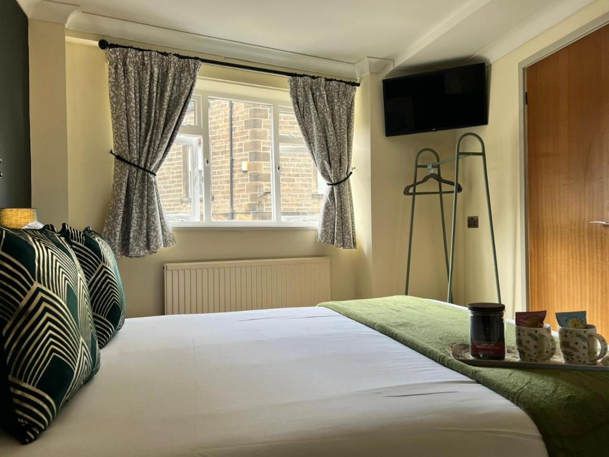 Hotel Red Lion à Bakewell Extérieur photo