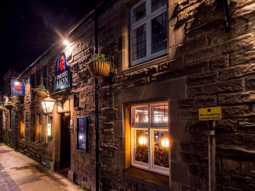 Hotel Red Lion à Bakewell Extérieur photo